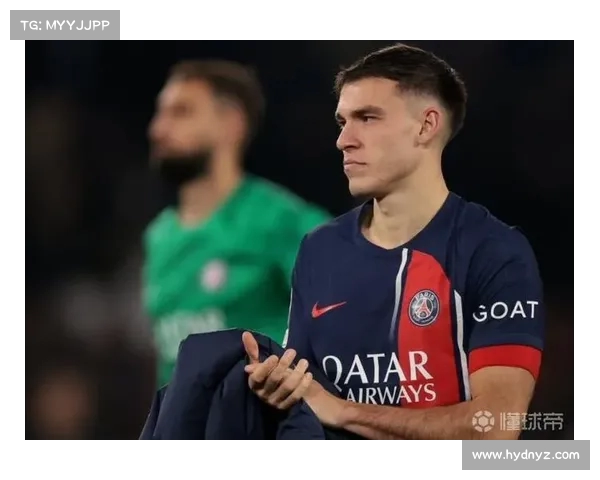 曼晚评分:芒特8分领衔,姆伯莫首秀获7分,乌加特梅努仅得5分 曼晚评分:芒特8分领衔,姆伯莫首秀获7分,乌加特梅努仅得5分